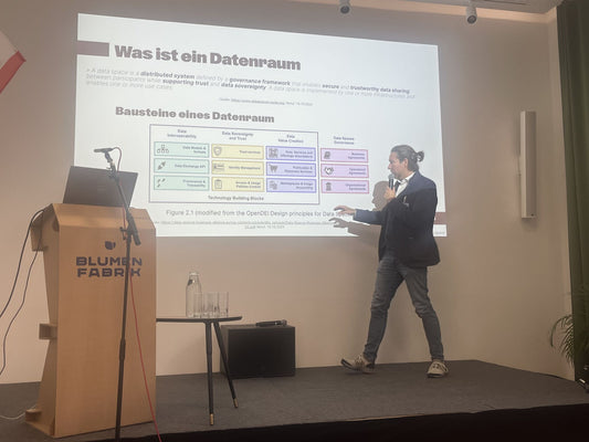 Nutzen sicherer Datenräume für den öffentlichen Sektor auf der AEGO - Moving Layers